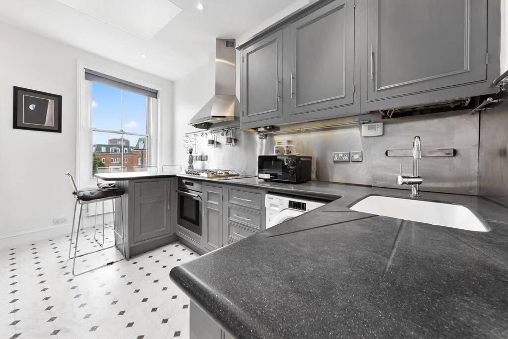 Spacious Sleep 11 With Terrace In Earls Court Ec99 伦敦 外观 照片